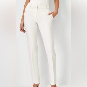 Sz 0 Ann Taylor Chic Pants in White 98% Cotton